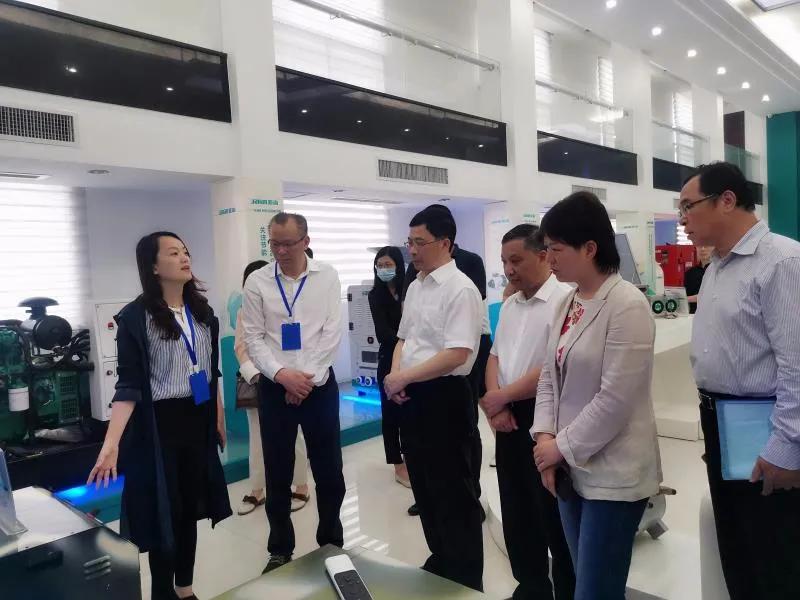 福建省发改委詹晨辉副主任一行莅临亚南集团开展储能产业专题调研 (2)