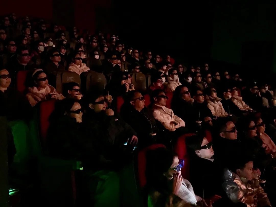 与国漫共擎！亚南助力《哪吒2》登顶全球票房之巅！3