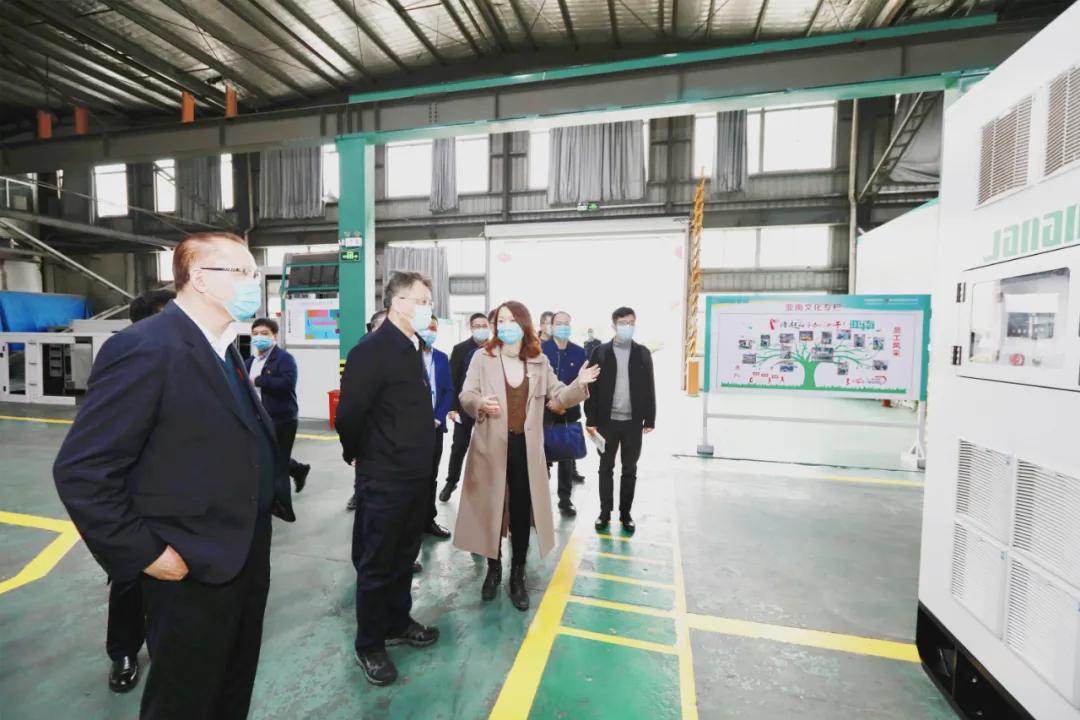 宁德市委书记郭锡文等一行莅临亚南集团开展储能微电网系统专题调研1